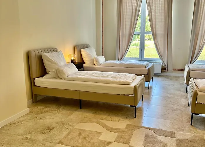 Sanierte 5 Luxus Standard Auf 350qm Apartament *
